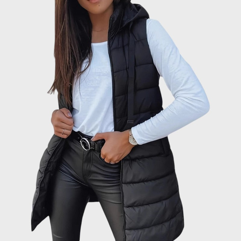 Nora – Lang Quilted Hættevest