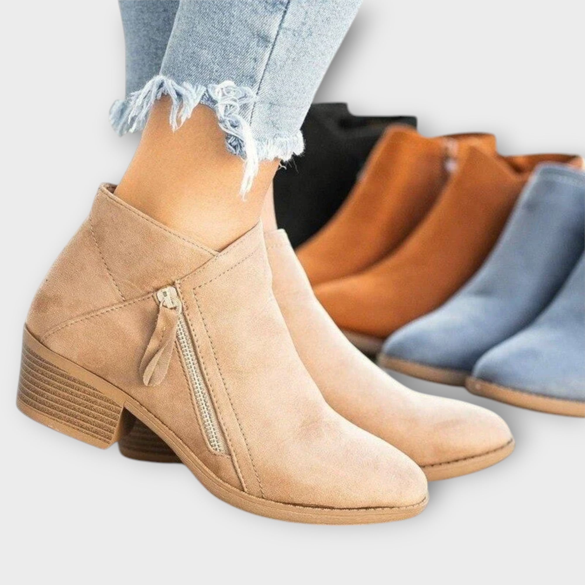 Olivia – Støvletter til Kvinder i Suede med Bred Hæl