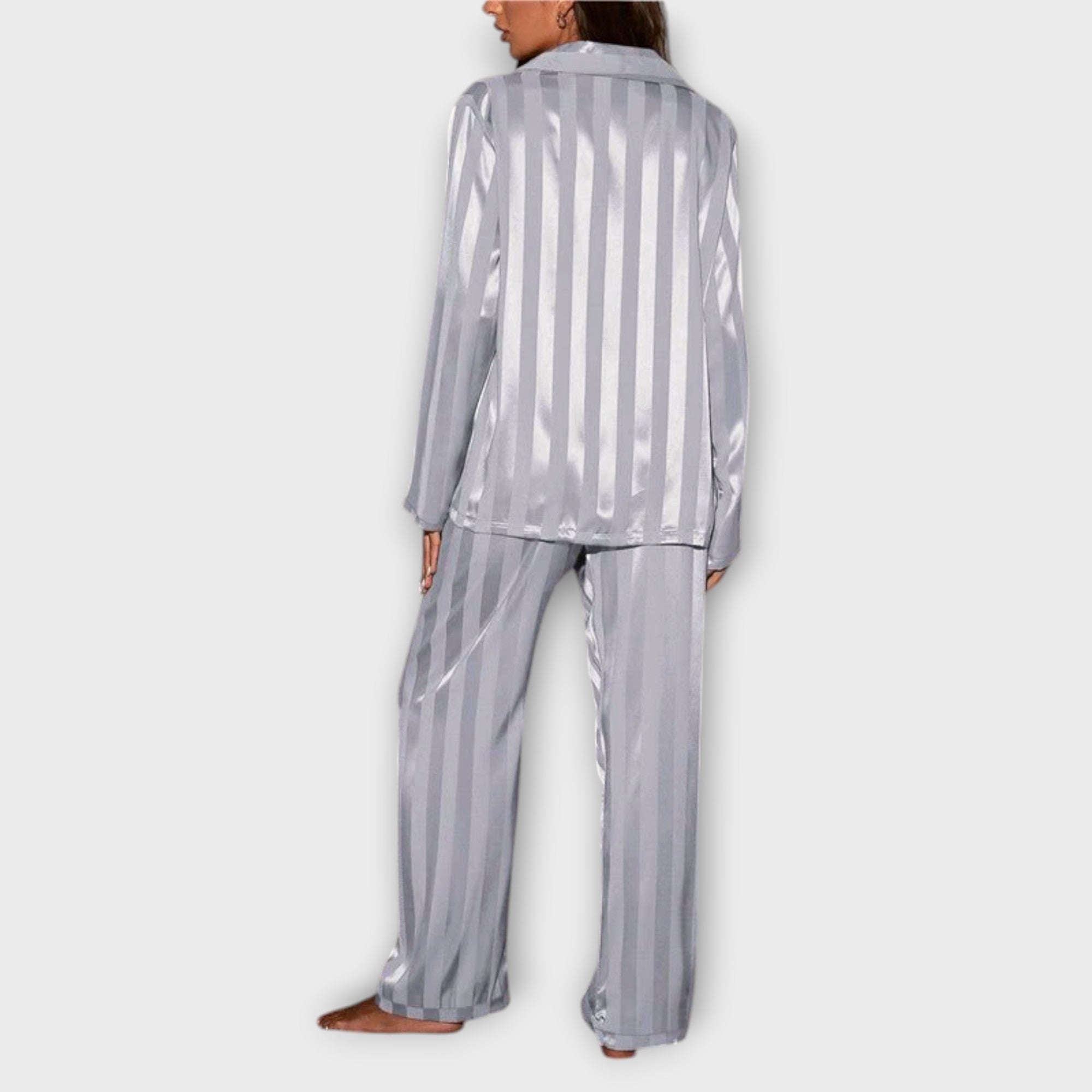 Bella™ Stribet Satin Pyjamasæt